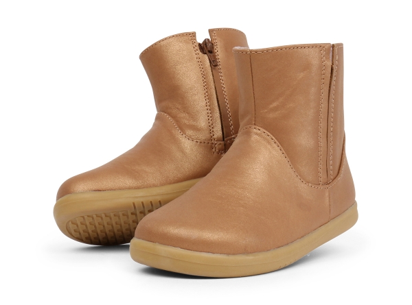 <b>iWalk (No: 23-26)</b><i> Shire Boot Caramel Shimmer</i>