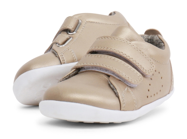 <b>Step up (Νο:18-22) </b><i>Grass Court Gold</i>