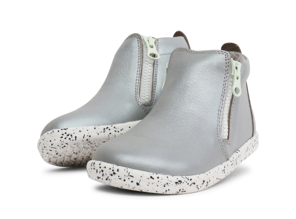 <b>iWalk (No: 23-26)</b><i> Tasman Boot Silver</i>