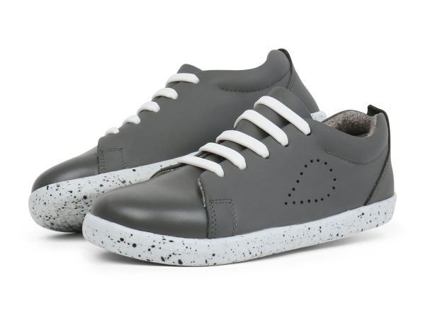 <b>Kid+ (Νο:27-33)</b><i> Grass Court Trainer Smoke</i>