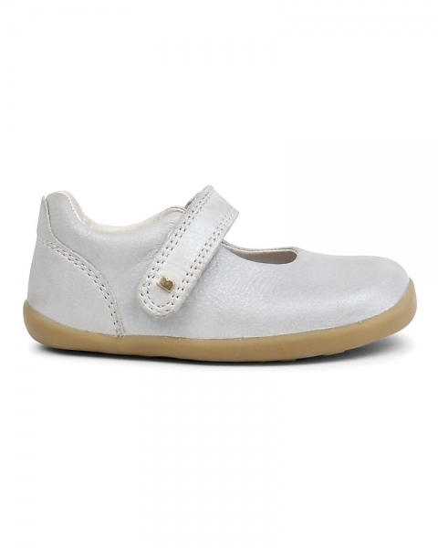 <b>Step up (Νο:18-22) </b><i>Delight White </i>