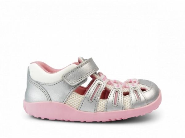 <b>iWalk (No: 23-24)</b><i> Summit Silver Metallic + Candy</i>